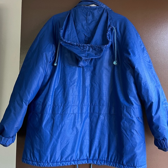 Lightweight Warm Winter Jacket - Picture 2 of 13